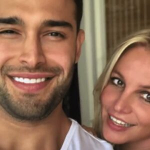 Britney Spears divorced and missing?